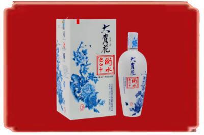 伊宁市烟酒回收大青花老白干.jpg